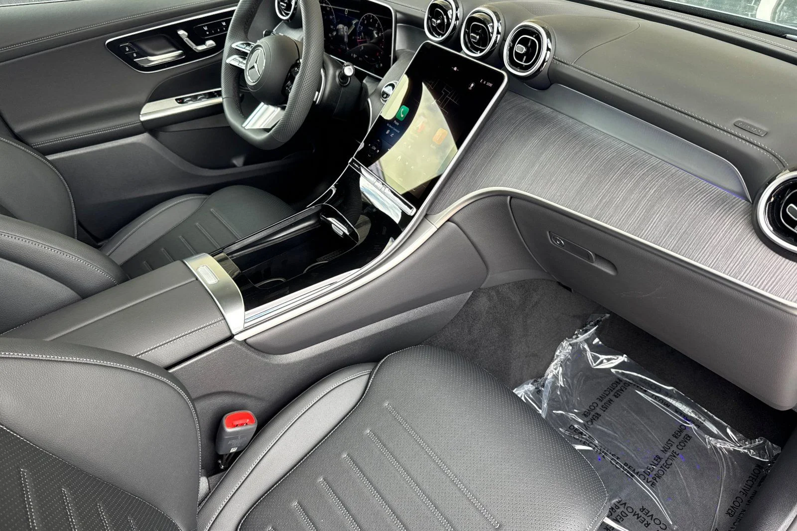 New 2026 Silver Mercedes-Benz GLC 300 image 13