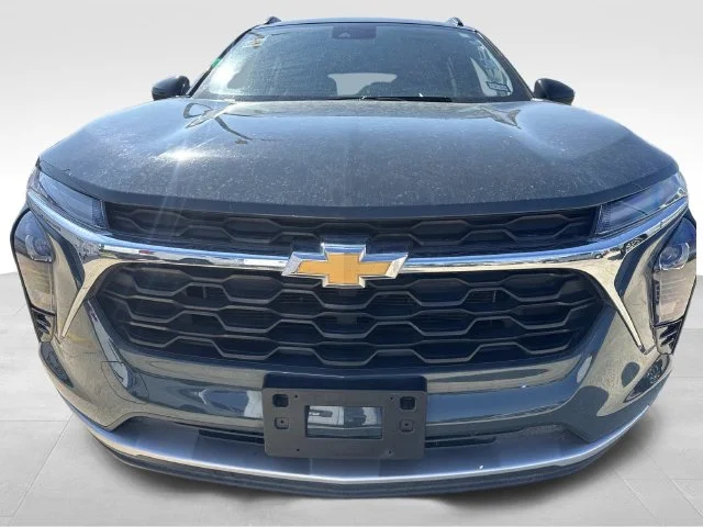 Used 2025 Gray Chevrolet LT image 3