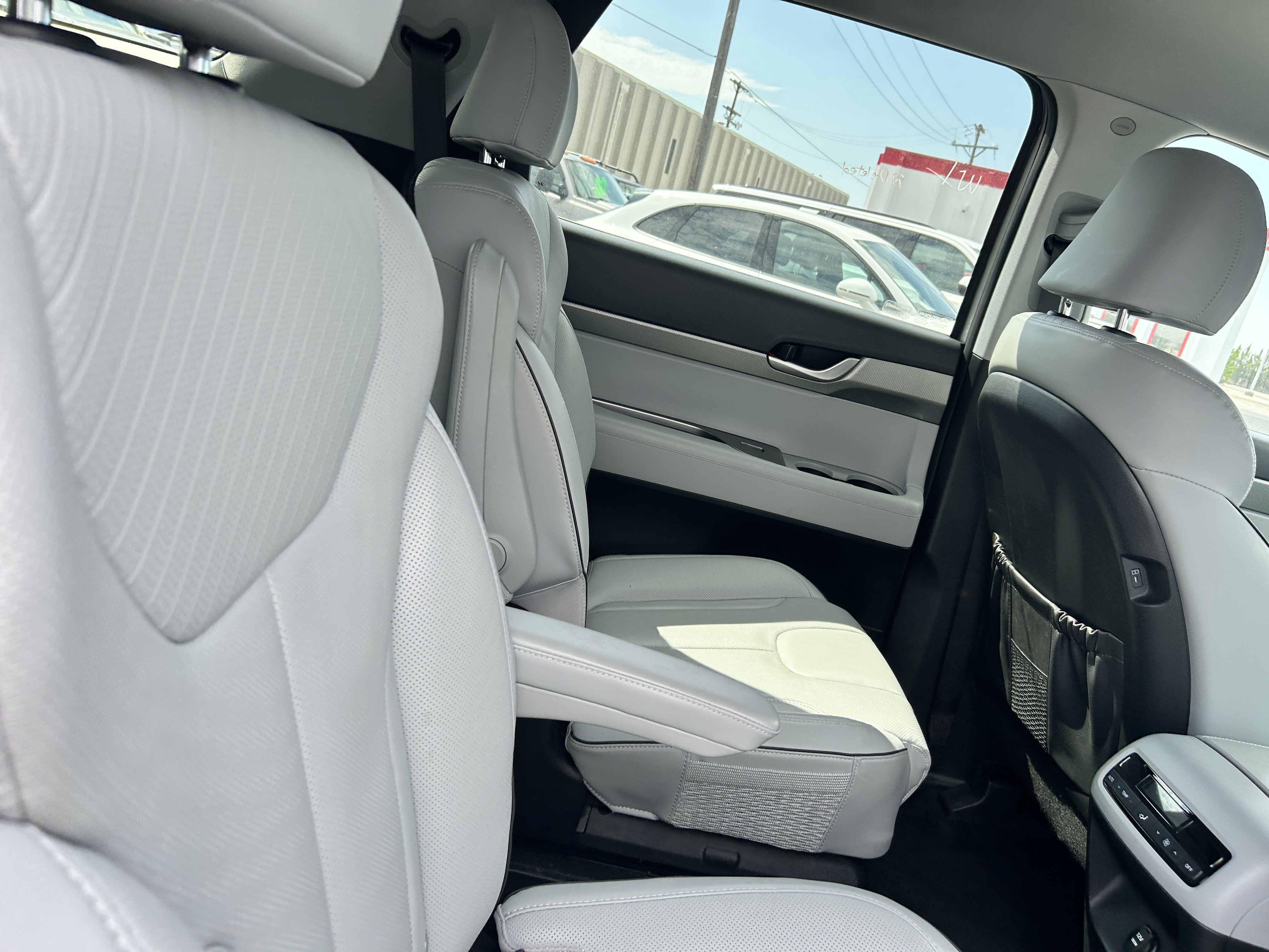 2025 Hyundai Palisade SEL - Photo 11