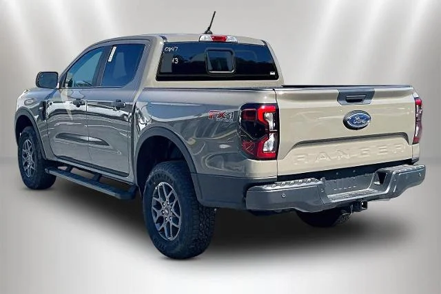 New 2026 Marsh Gray Ford XLT image 15