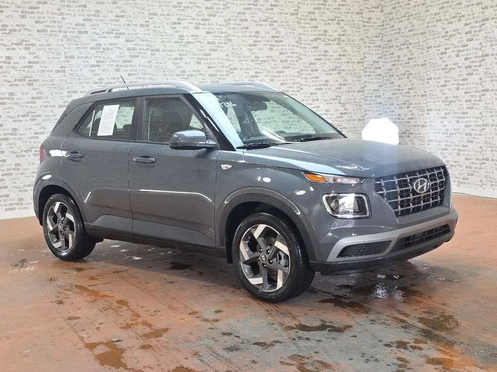 Used 2026 Ecotronic Gray Hyundai SEL image 1