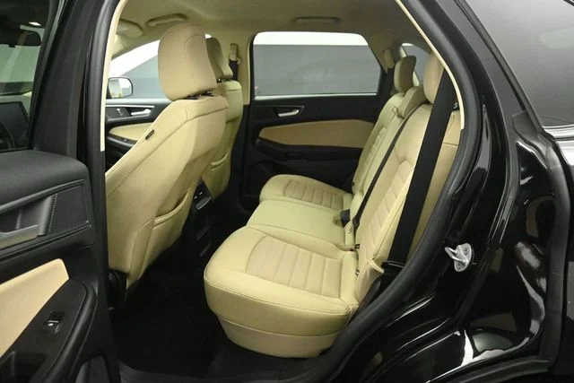 2024 Ford Edge SE - Photo 20