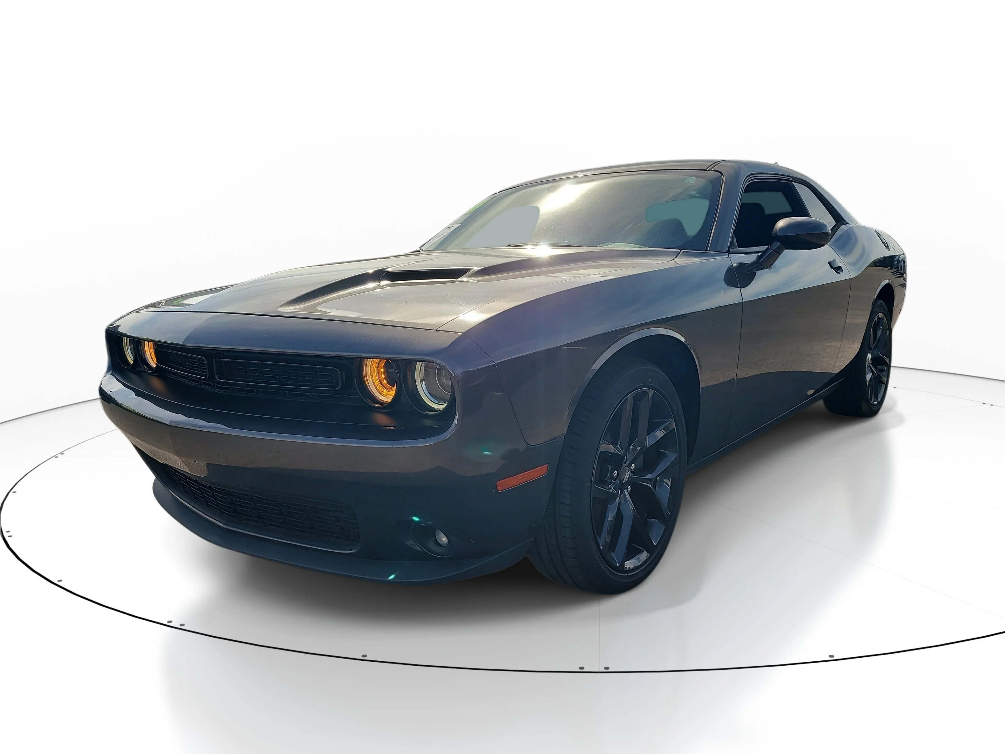 Used 2020 Granite Pearlcoat Dodge SXT image 3