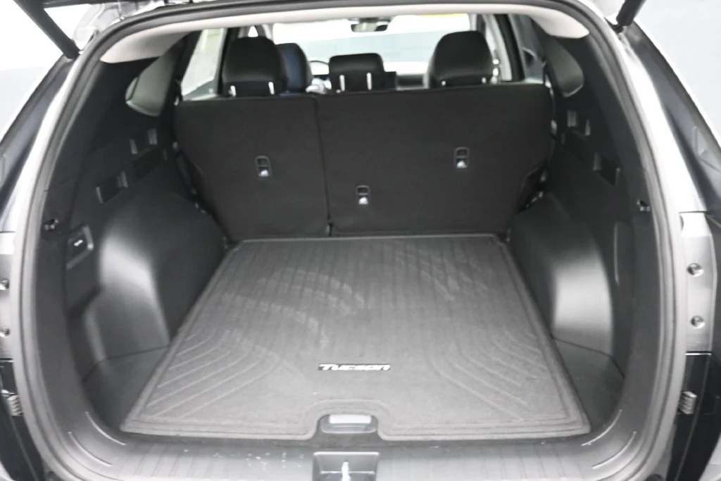 2026 Hyundai Tucson Limited - Photo 11