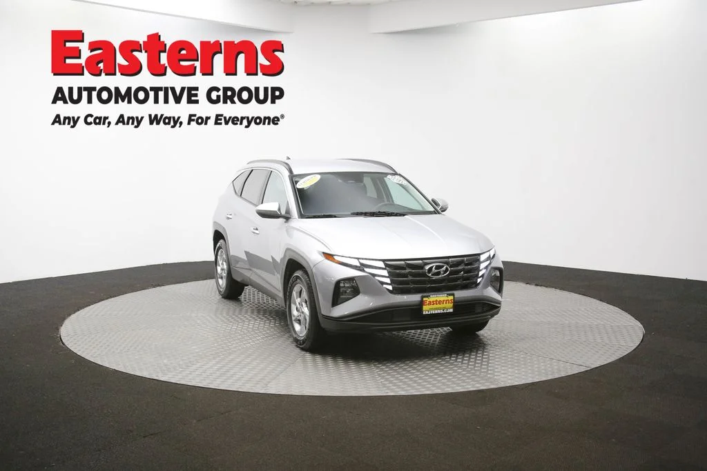 Used 2023 Silver Hyundai SEL image 50