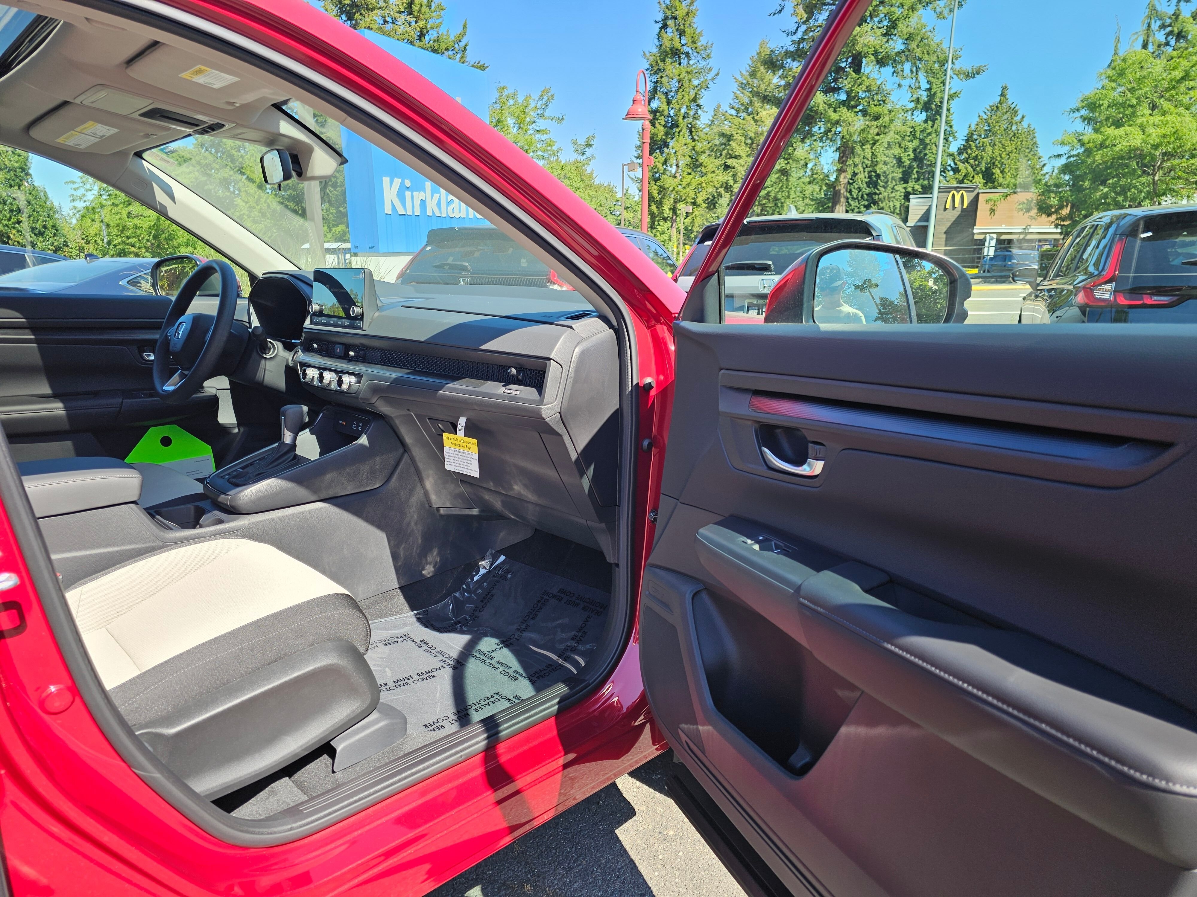 2025 Honda CR-V EX - Photo 12