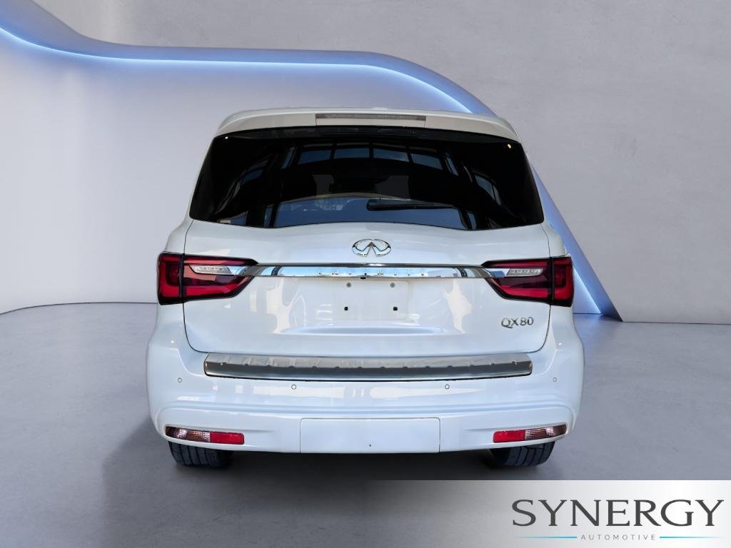 Used 2018 Moonstone White INFINITI Base image 6
