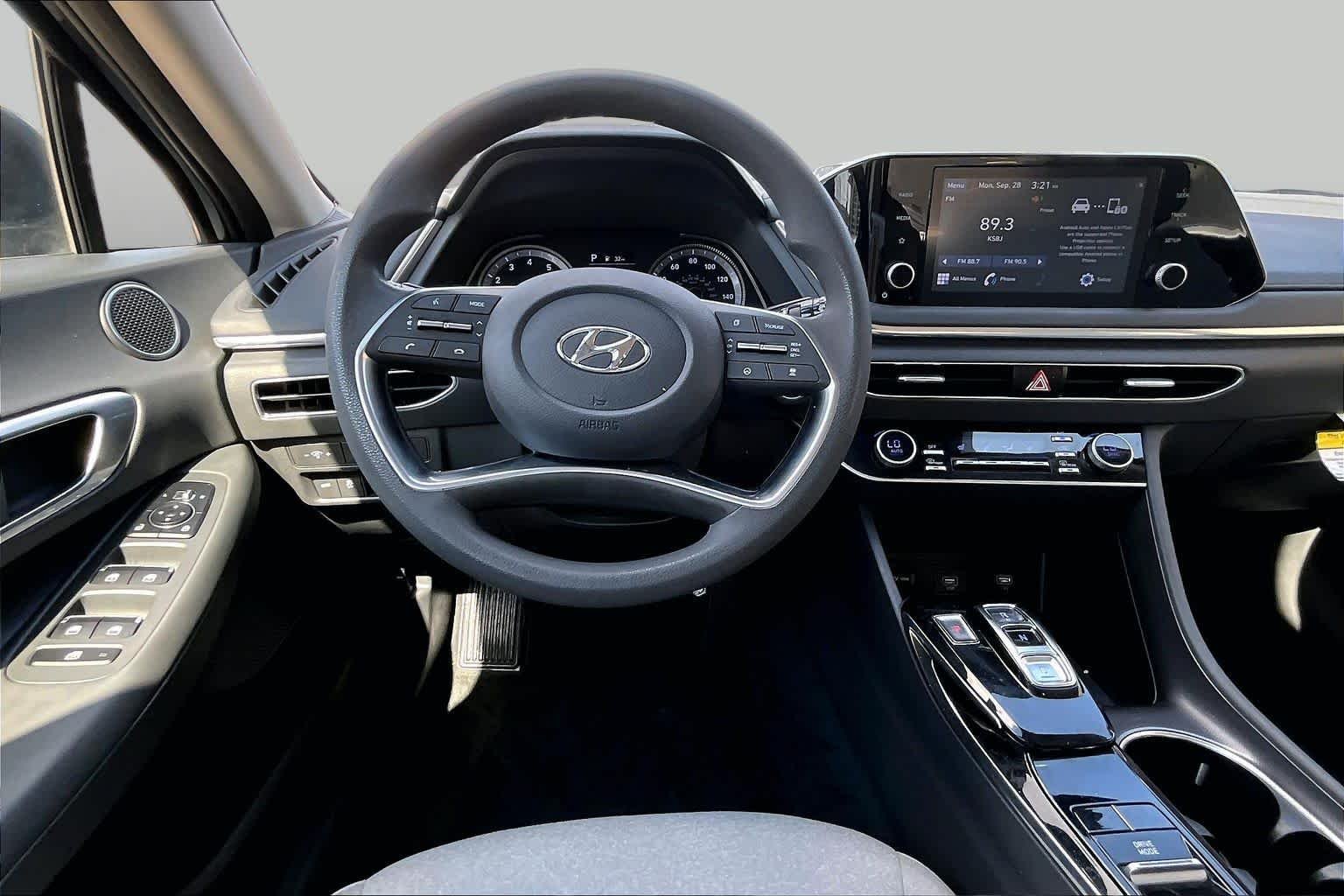 Used 2020 Portofino Gray Hyundai SEL image 6