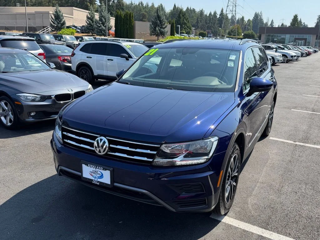 Used 2021 Atlantic Blue Volkswagen 2.0T SE image 5