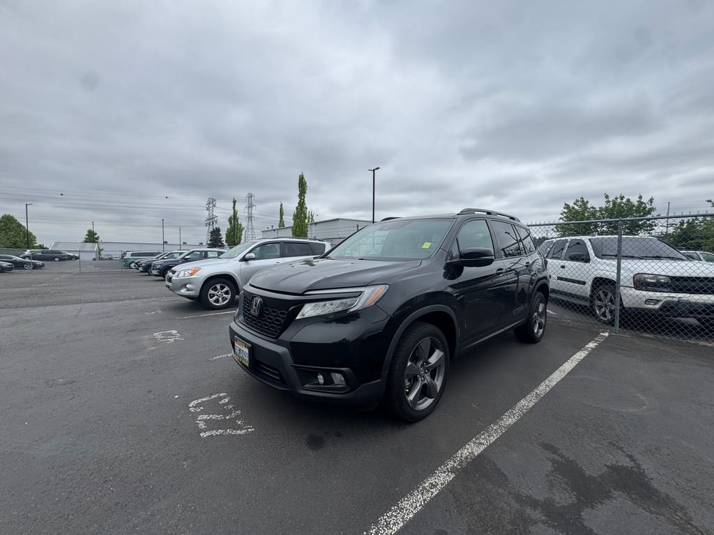 2019 Honda Passport 3.5 Touring 4WD Auto's photo