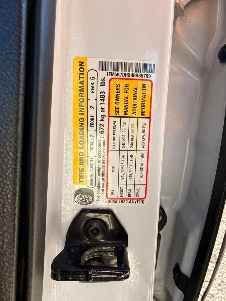 Used 2017 White Ford XLT image 21