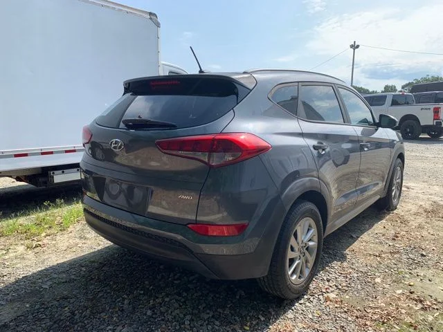 Used 2017 Coliseum Grey Hyundai SE image 7