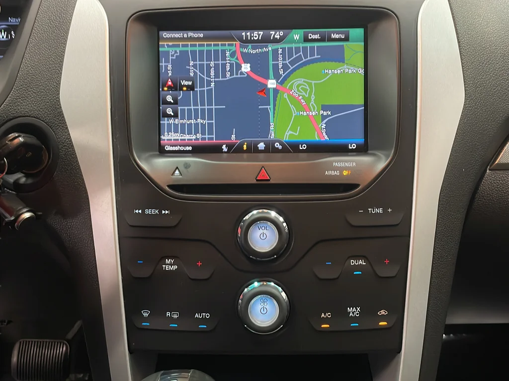 Used 2015  Ford XLT image 33