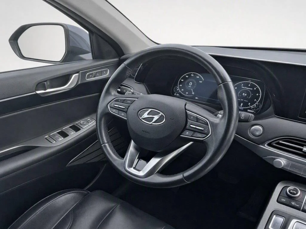 Used 2021 Steel Graphite Hyundai Limited image 26