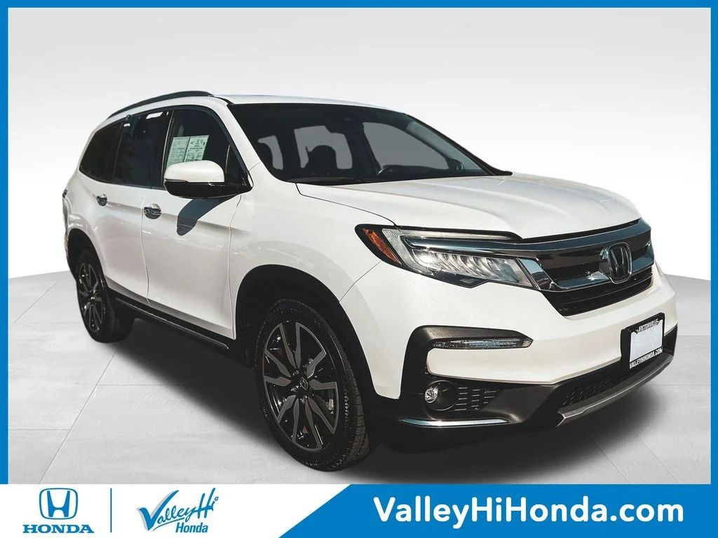 2022 Honda Pilot Touring-7 AWD's photo