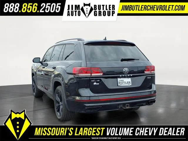 Used 2022  Volkswagen 3.6L V6 SEL R-Line Black image 2