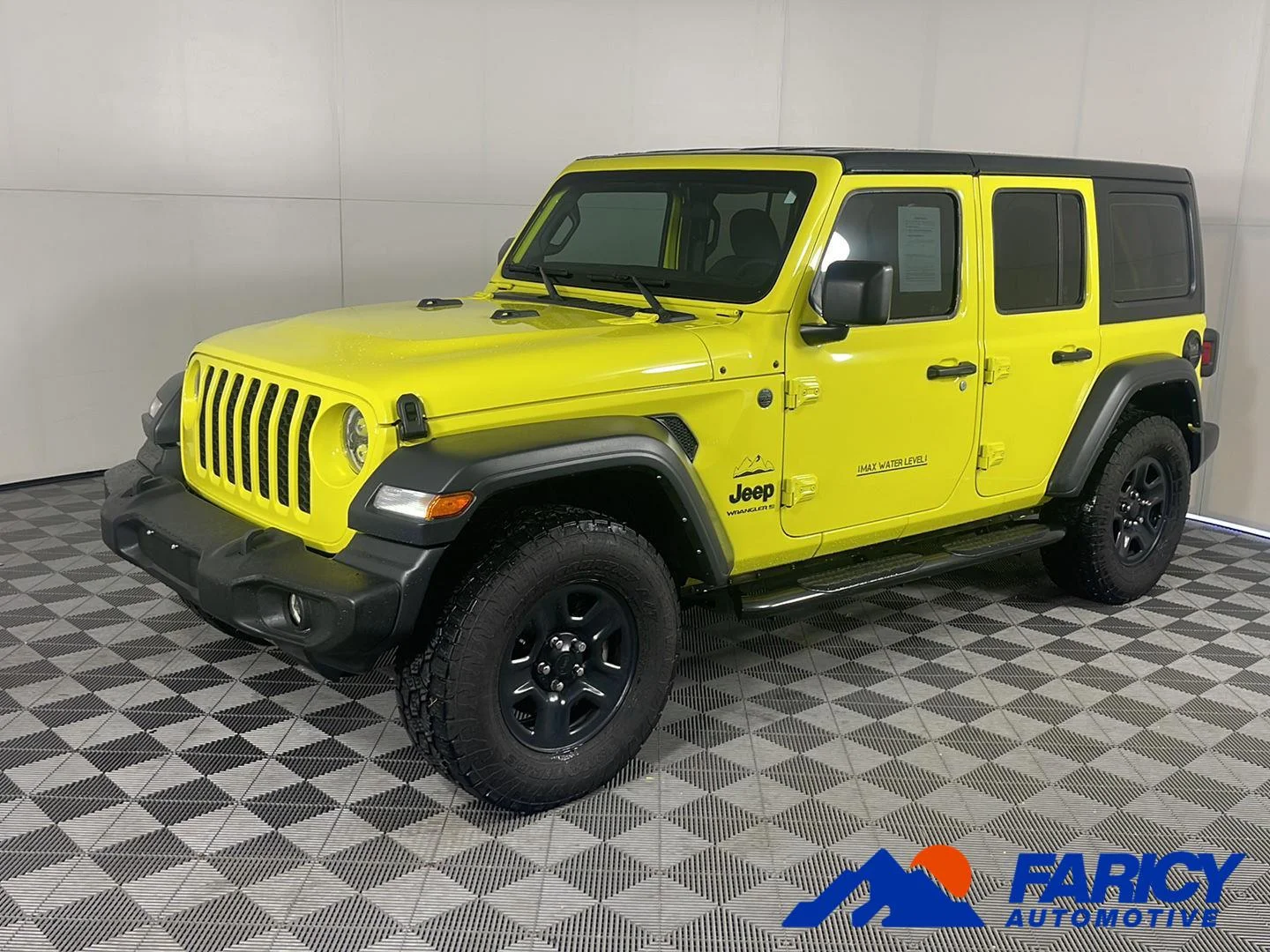 Used 2024 High Velocity Clearcoat Jeep Sport image 1