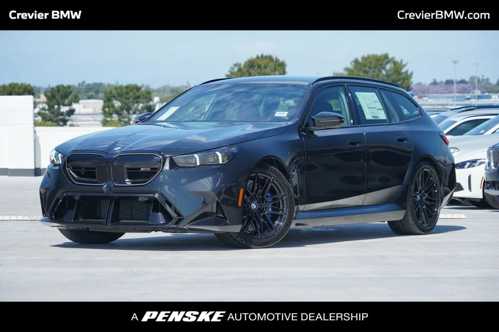 2026 BMW M5 M5 Touring's photo