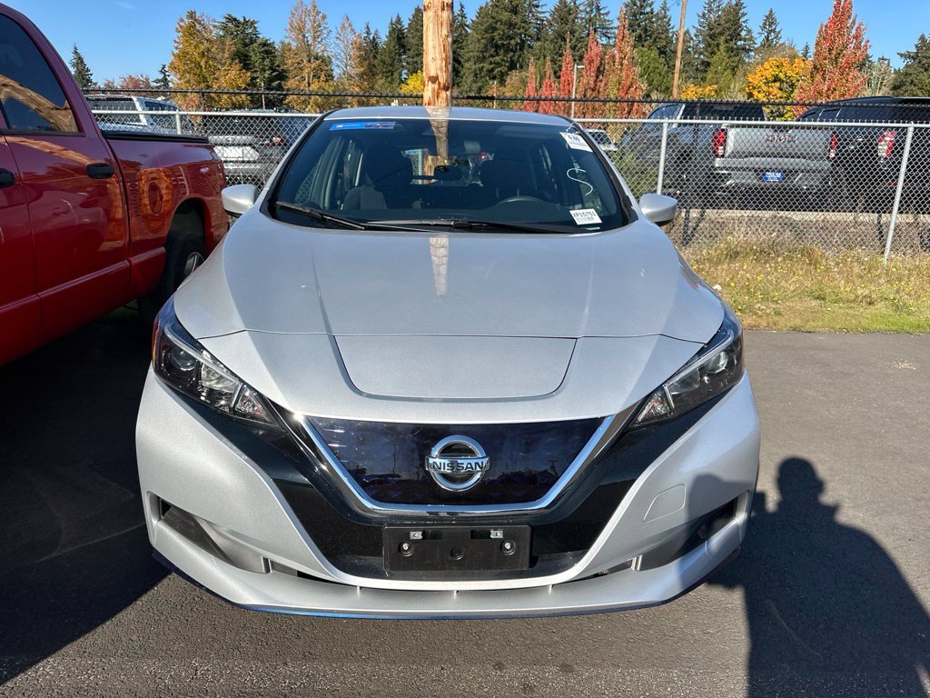 Used 2022 Silver Nissan S Plus image 2