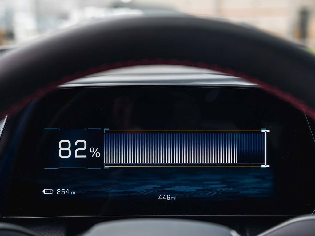 2025 Chevrolet Equinox EV RS - Photo 40