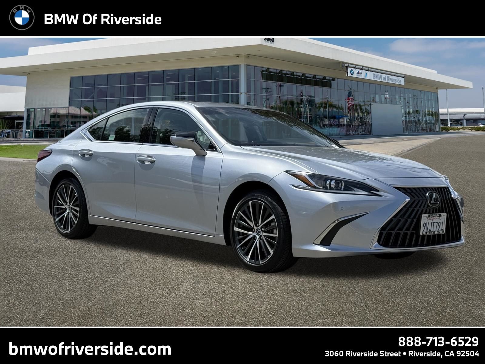 Used 2025 Silver Lexus 300h image 1