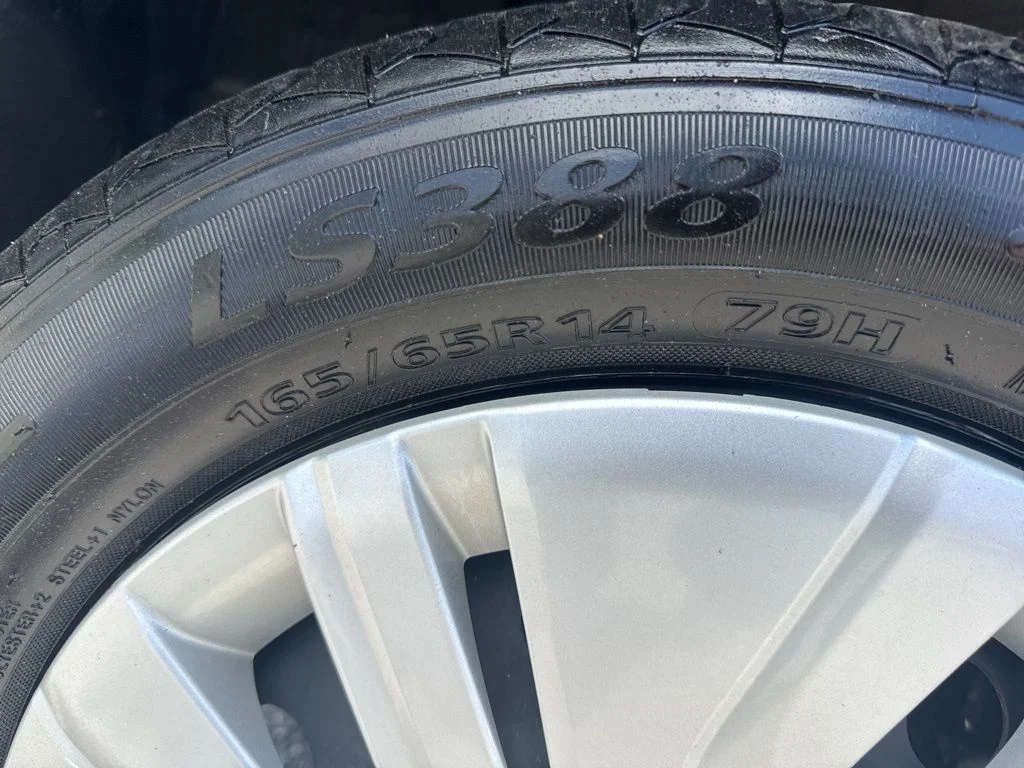 Used 2024 Gray Mitsubishi ES image 30