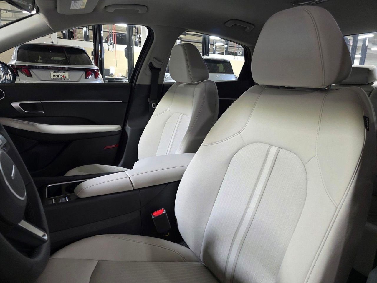 New 2026 Abyss Black Hyundai SEL Sport image 22