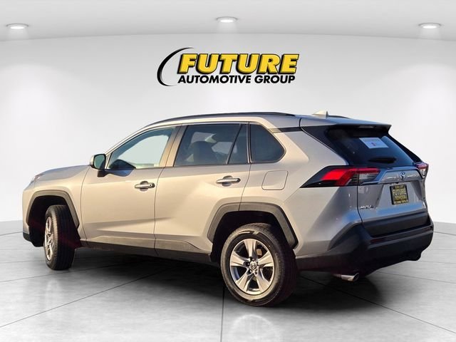 Used 2025 Silver Toyota XLE image 6