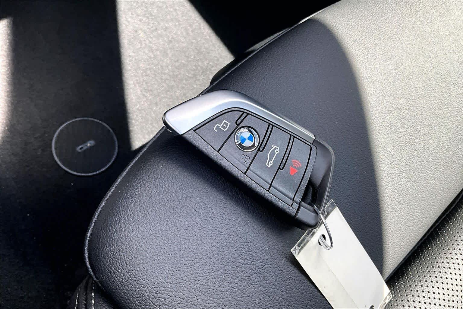 Used 2025 Cape York Green Metallic BMW 430i xDrive image 11
