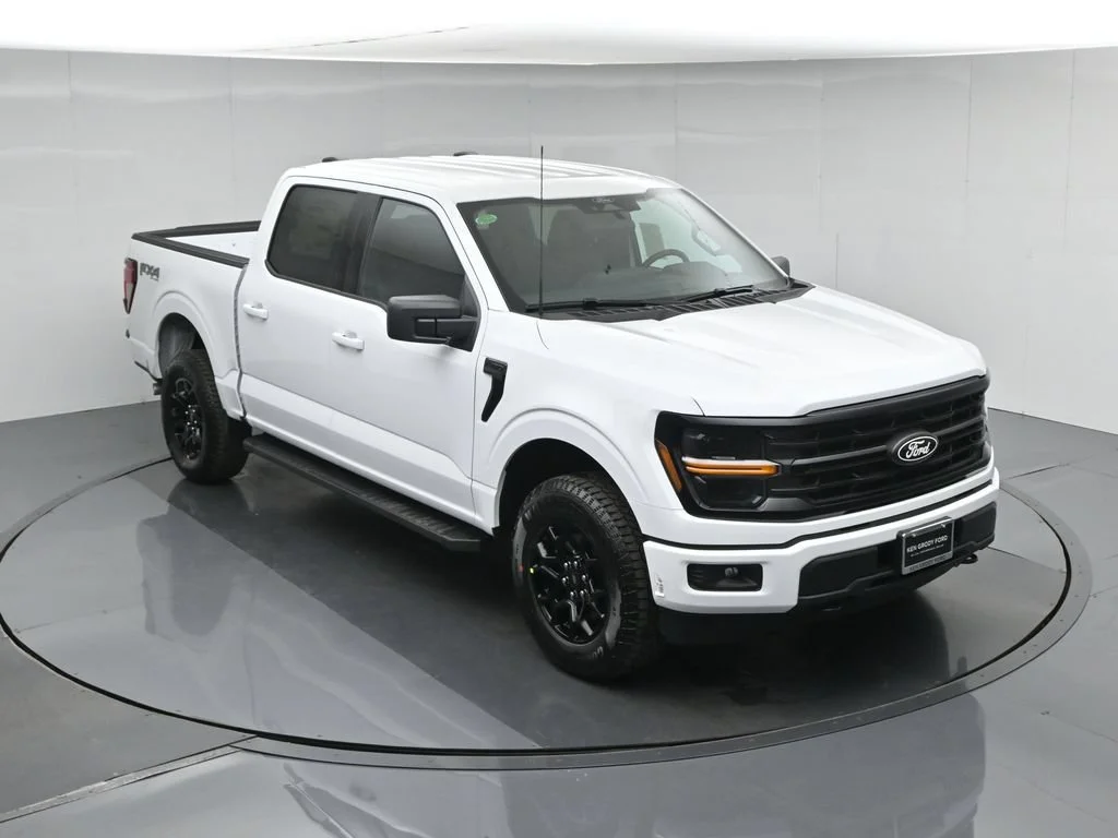 New 2026 White Ford XLT image 37
