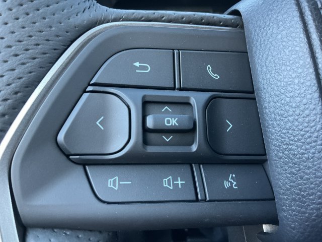 Used 2026  Toyota SR5 image 19