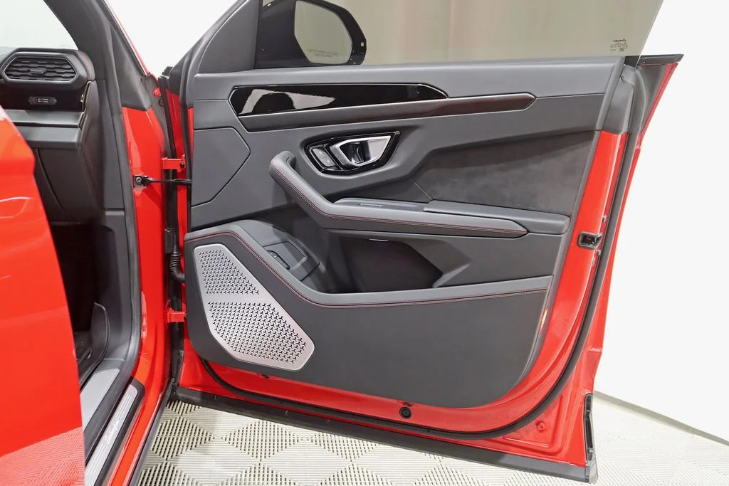 2022 Lamborghini Urus