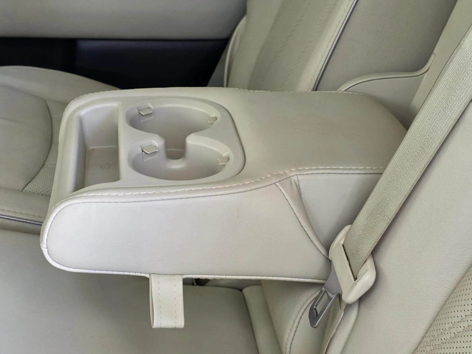 Used 2020 Majestic INFINITI LUXE image 10