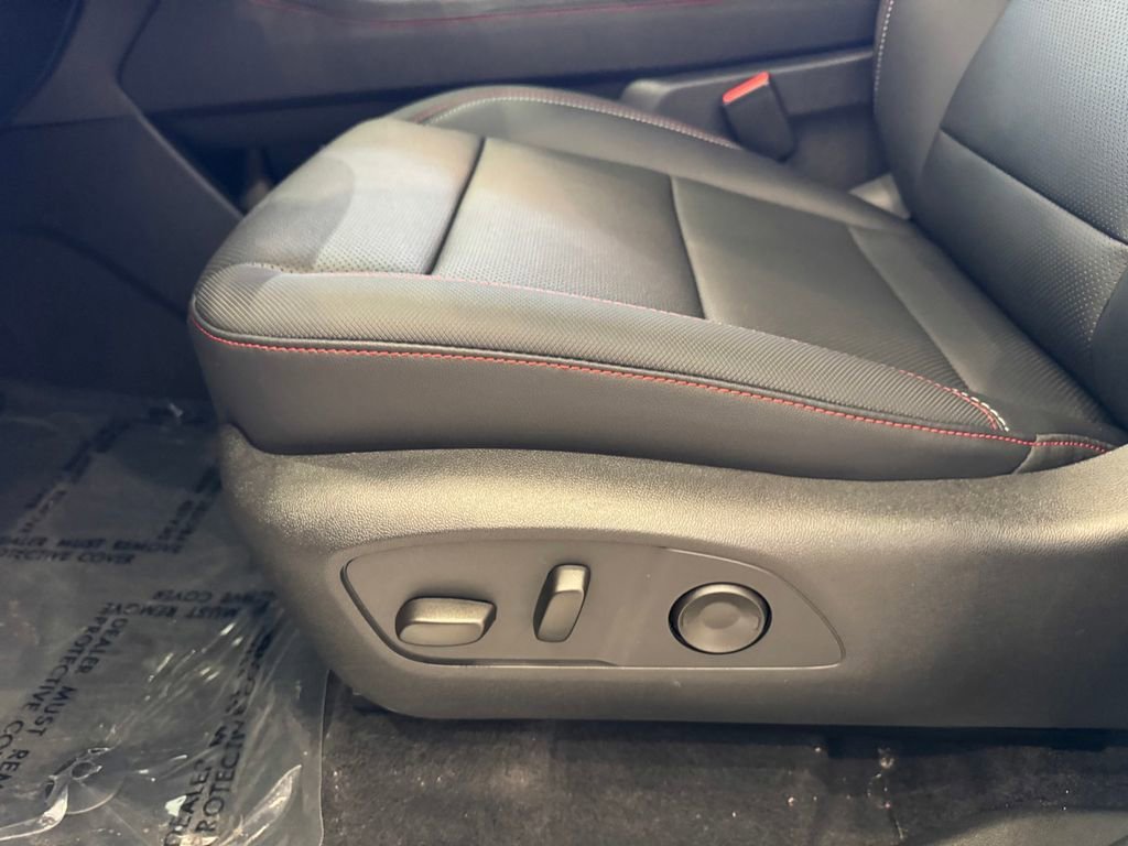 2026 Chevrolet Traverse Z71 - Photo 30