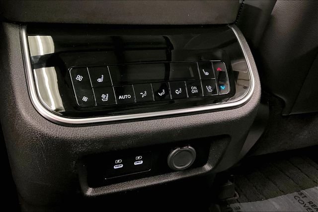 2025 INFINITI QX80 Sensory 4WD - Photo 34