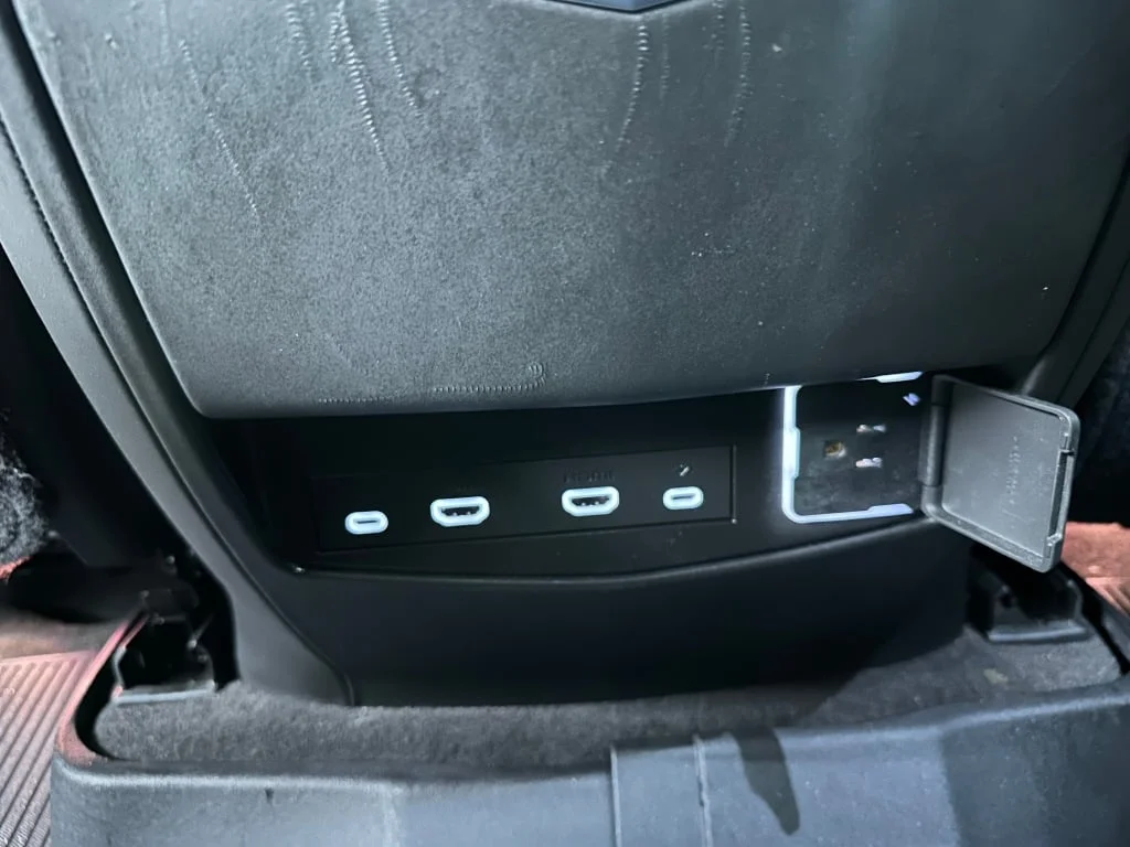 2022 Cadillac Escalade Sport Platinum - Photo 26