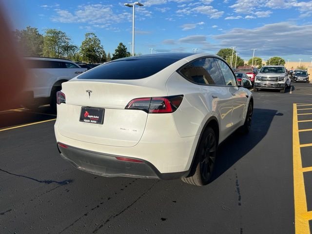 Used 2023  Tesla Long Range image 2