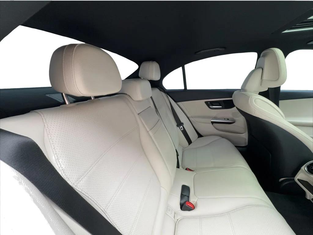 Used 2023 White Mercedes-Benz C 300 image 27