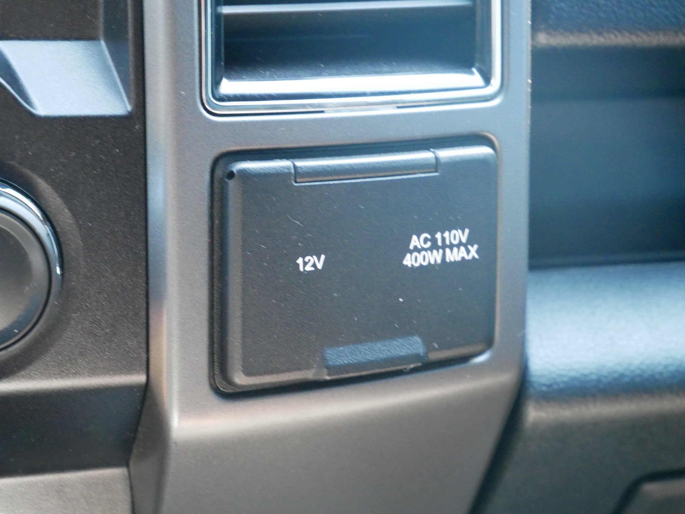 Used 2020 White Ford XLT image 27