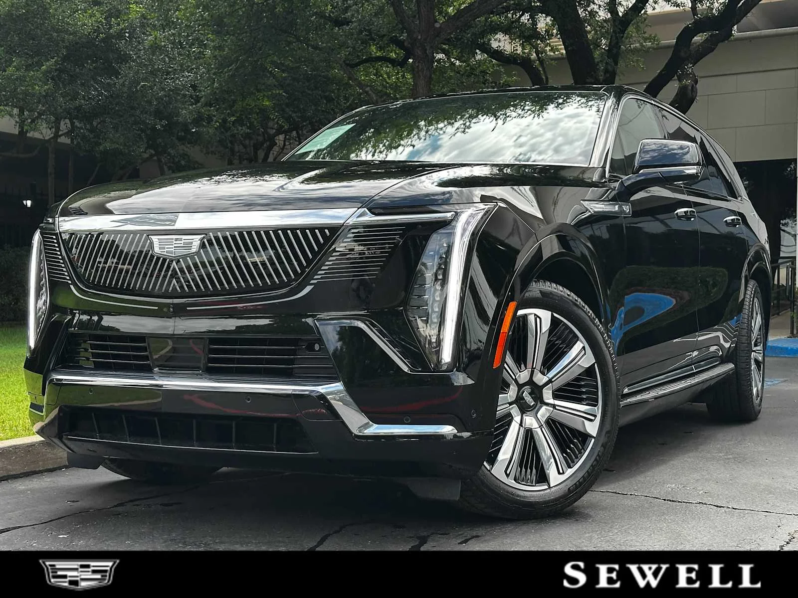 2025 Cadillac Escalade IQ Luxury 2 AWD's photo