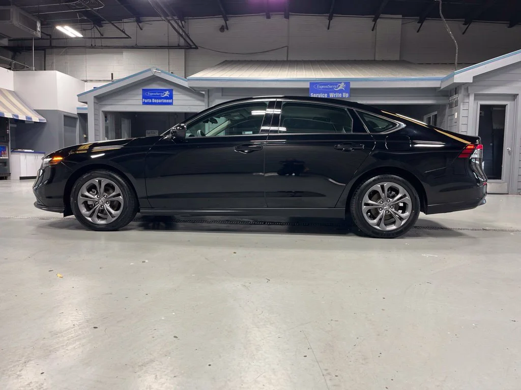 2024 Honda Accord EX - Photo 37