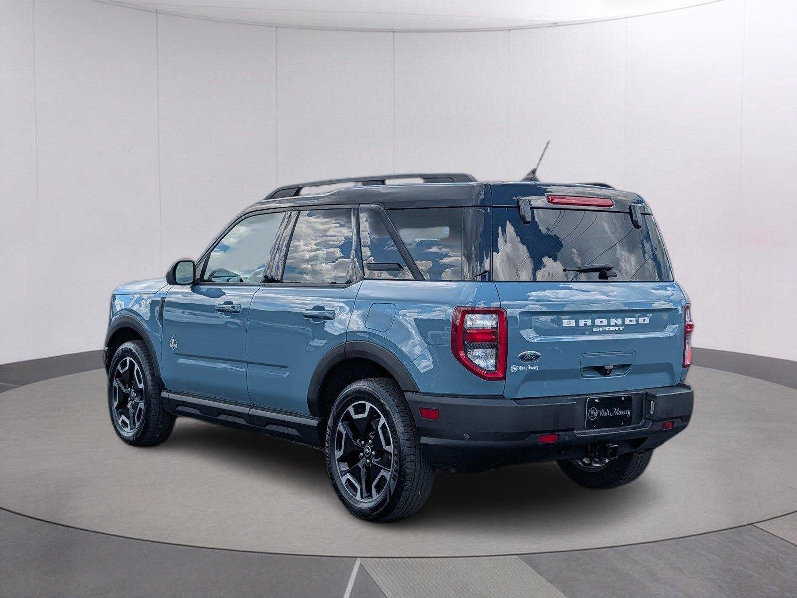 Used 2021 Area 51 Ford Outer Banks image 3