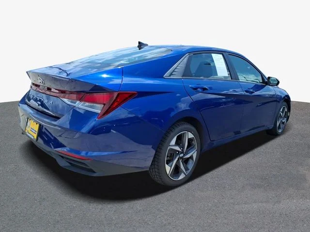 Used 2023 Blue Hyundai SEL image 3