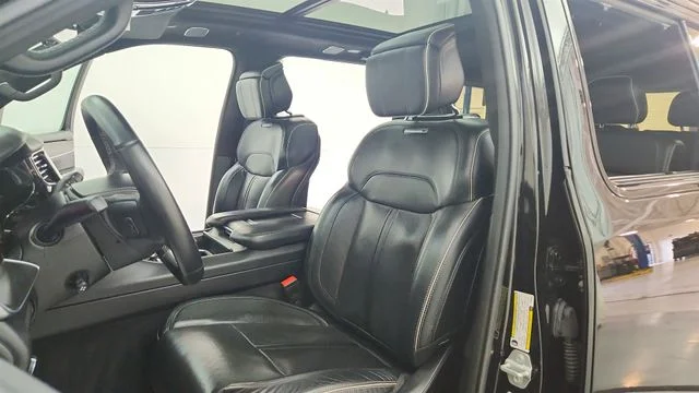 Used 2024 Black Jeep Series II image 17