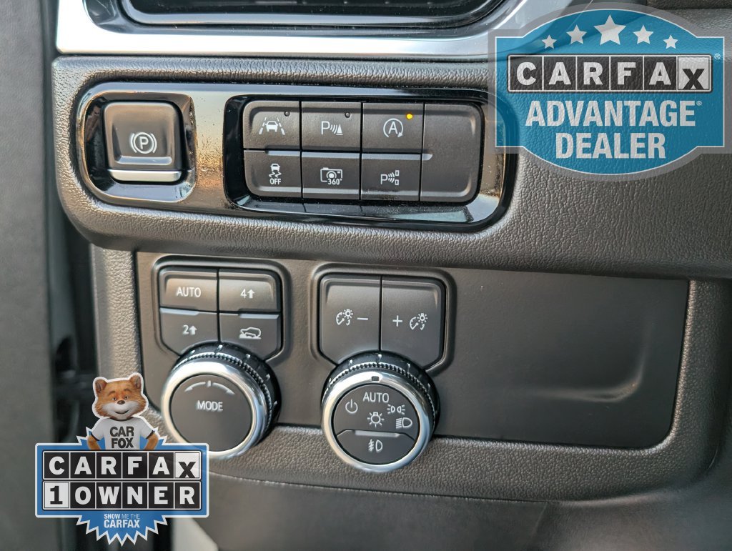 Used 2025 Sterling Metallic GMC Denali image 15