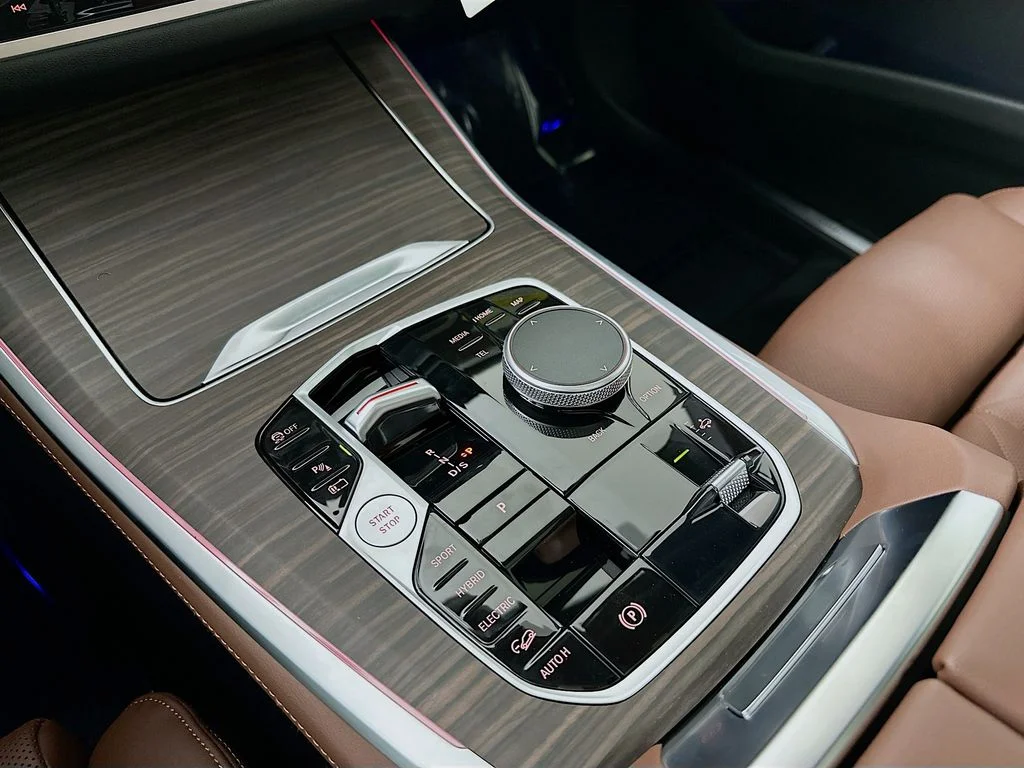 2026 BMW X5 50e - Photo 22