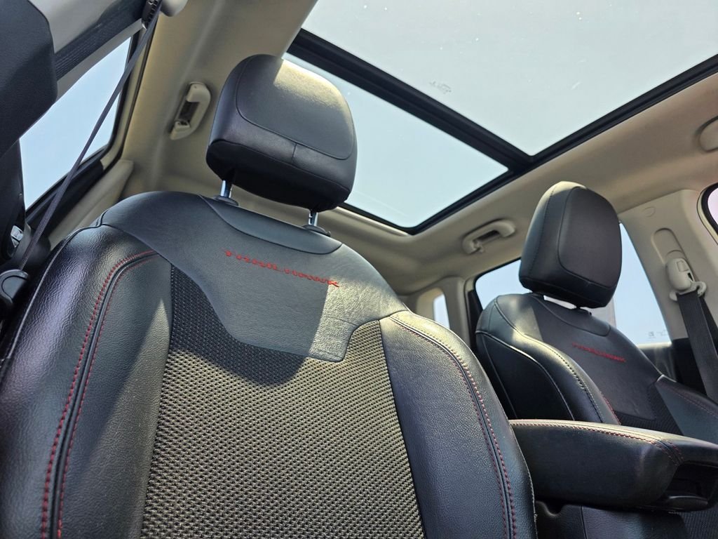 Certified Used 2020 White Jeep Trailhawk image 24