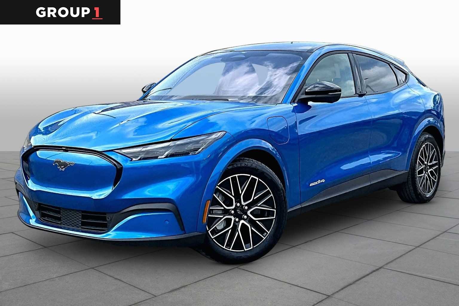 2025 Ford Mustang-Mach-e Premium's photo