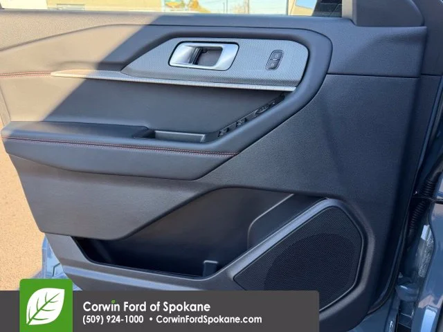 New 2027 Vapor Blue Metallic Ford ST-Line image 19
