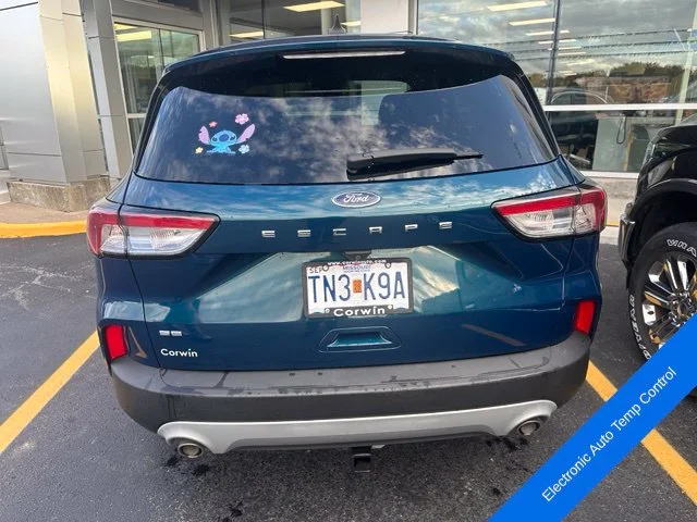 Used 2020 Green Metallic Ford SE image 5